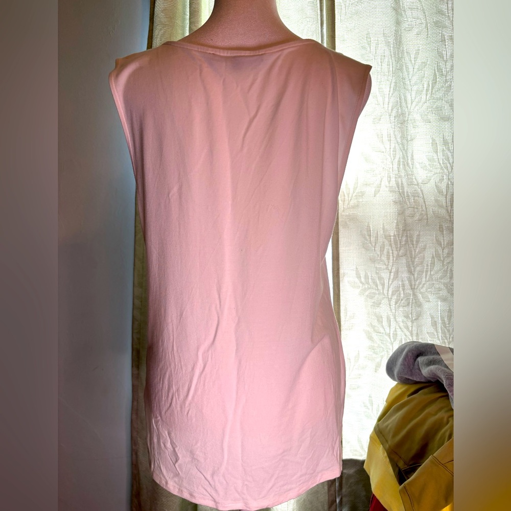 Color:White, Size:M, Brand: Antonio Melani